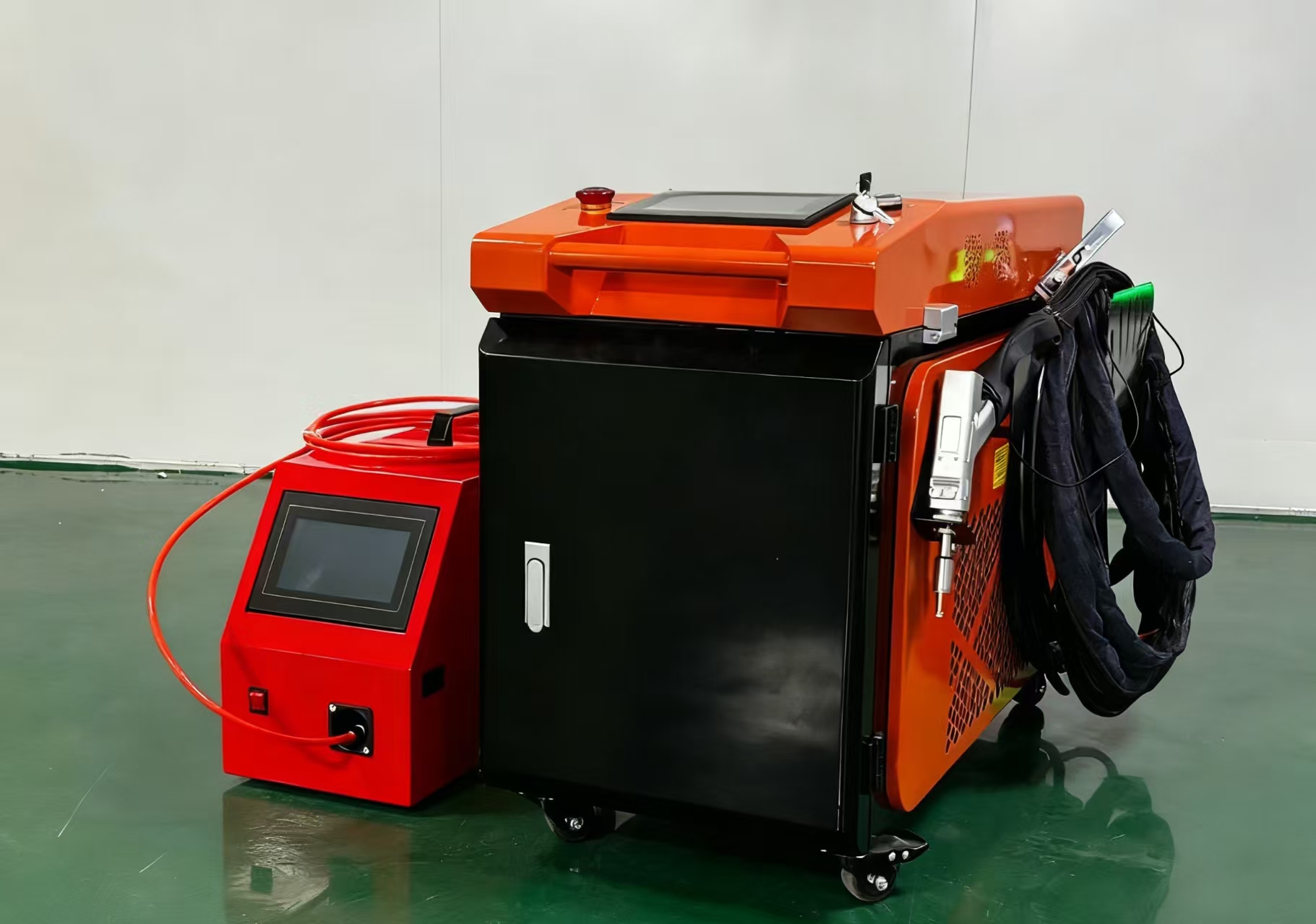 200w 300w 500w 1000w Wood Metal Painting Rust Removal Portable Fiber Pulse Laser Cleaning Machine