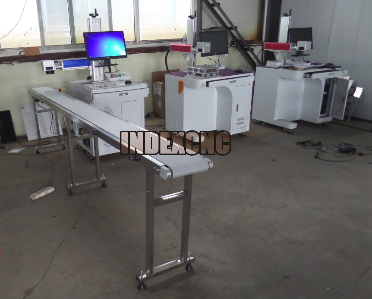 Flying fiber laser marking machine with coveyor